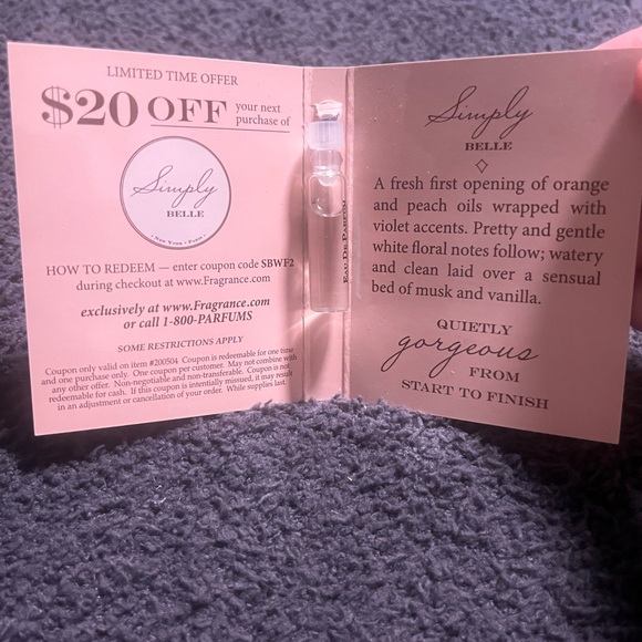 Simply Belle Fragrance Sample with Orange and Peach Notes - Picture 2 of 2